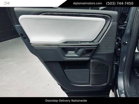 Used 2022 Rivian R1T Adventure AWD/4WD image 44