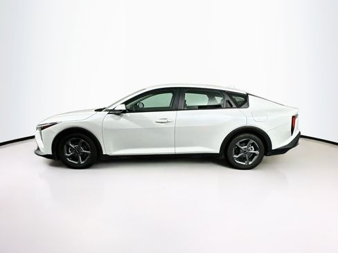 Used 2025 Kia K4 FWD image 4