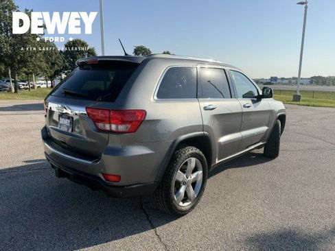 Used 2011 Jeep Grand Cherokee Overland AWD/4WD image 8