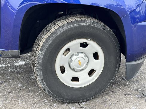 Used 2017 Chevrolet Colorado W/T image 34