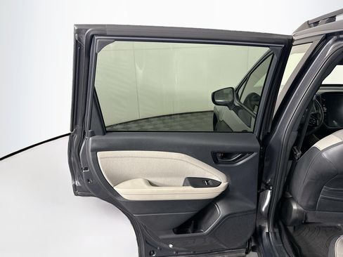 Used 2025 Subaru Forester Premium AWD/4WD image 25