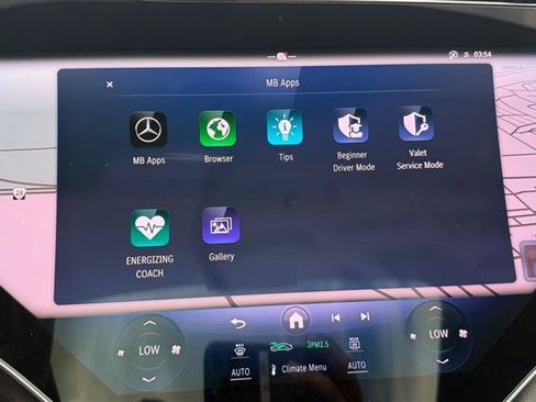 Used 2023 Mercedes-Benz EQS 580 4MATIC Sedan image 29