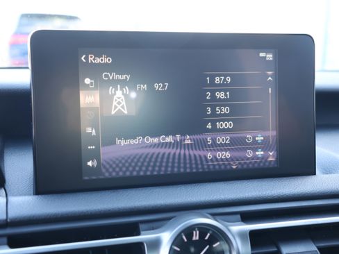 Used 2022 Lexus IS 300 image 22