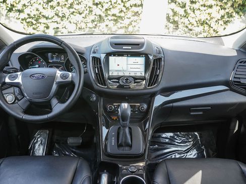 Used 2016 Ford Escape Titanium FWD image 12