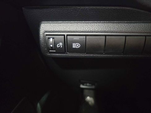 Used 2023 Toyota Corolla LE image 24