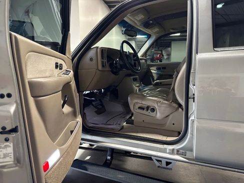 Used 2002 Chevrolet Silverado 3500 LT w/ Off-Road Skid Plate Pkg image 8