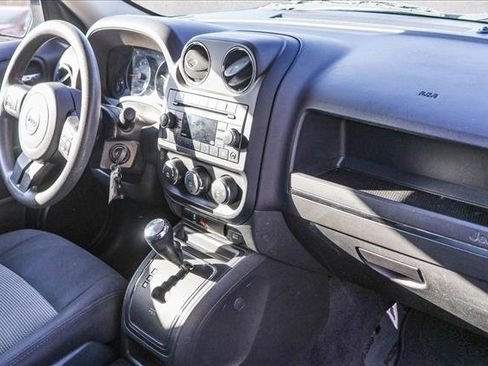 Used 2017 Jeep Patriot Sport w/ Power Value Group image 26