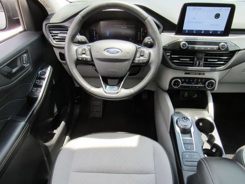 Used 2024 Ford Escape Active AWD/4WD image 19