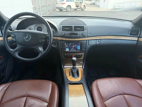 Used 2007 Mercedes-Benz E 350 Sedan image 11