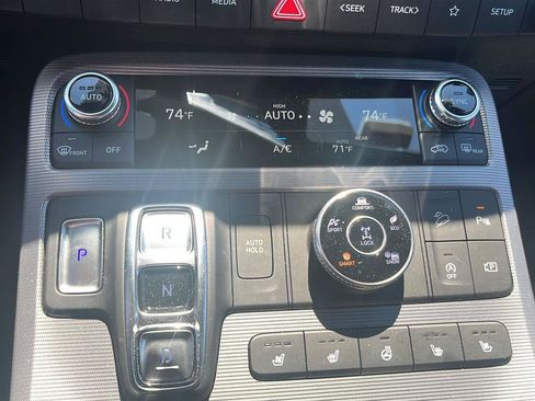 Used 2025 Hyundai Palisade Calligraphy AWD/4WD image 23