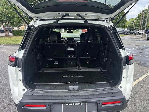 Certified 2023 Nissan Pathfinder Rock Creek AWD/4WD image 15