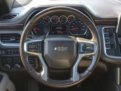 Used 2021 Chevrolet Tahoe Z71 w/ Z71 Signature Package image 12