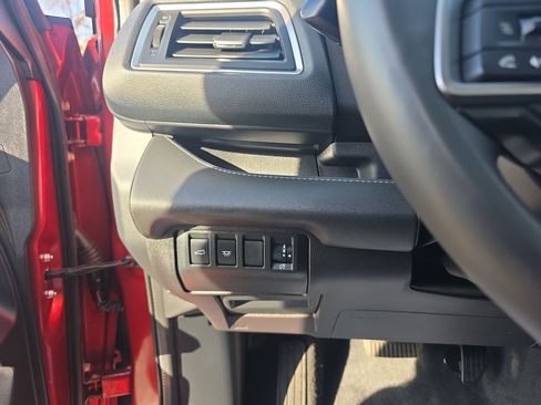 Used 2024 Subaru Ascent Touring AWD/4WD image 23