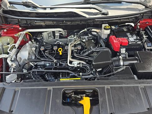 Used 2021 Nissan Rogue SV w/ Premium Package FWD image 10