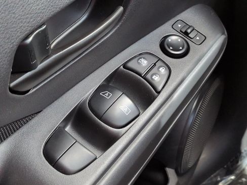 Certified 2025 Nissan Kicks Play S FWD image 22