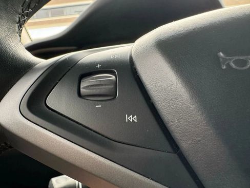 Used 2020 Tesla Model X Long Range AWD/4WD image 25