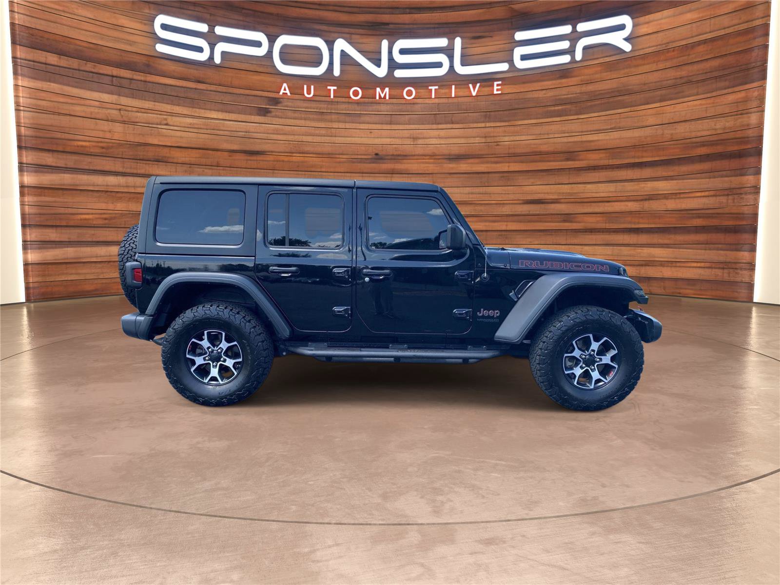 Used 2019 Jeep Wrangler Unlimited Rubicon w/ Cold Weather Group AWD/4WD image 8