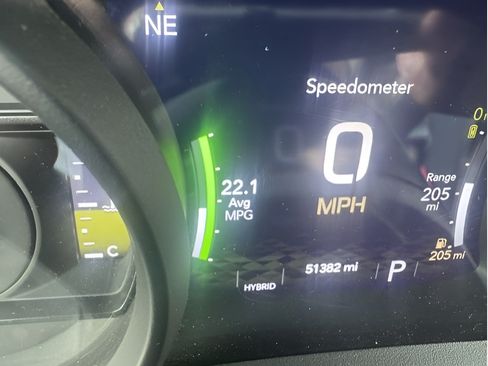 Used 2024 Jeep Wrangler Unlimited Sahara AWD/4WD image 12