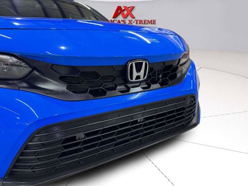 Used 2023 Honda Civic Sport image 11