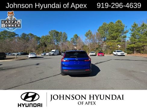 Used 2025 Honda CR-V EX image 16