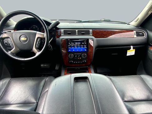 Used 2012 Chevrolet Tahoe LTZ RWD image 15