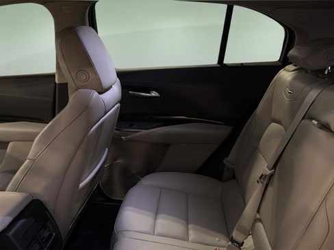 Used 2023 Cadillac XT4 Premium Luxury w/ Cold Weather Package image 16