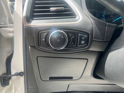Used 2024 Ford Edge SEL w/ Convenience Package AWD/4WD image 25