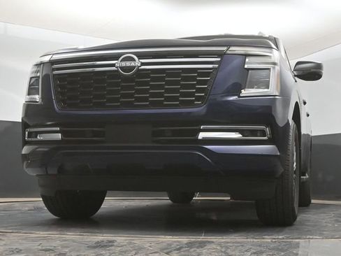 Certified 2025 Nissan Armada Platinum image 15