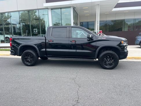 Used 2022 Chevrolet Silverado 1500 ZR2 AWD/4WD image 9
