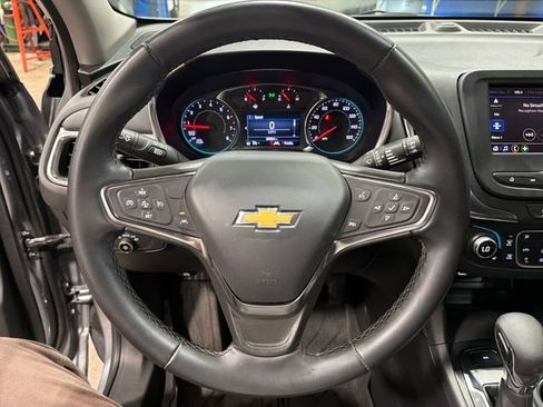 Used 2023 Chevrolet Equinox LT AWD/4WD image 21