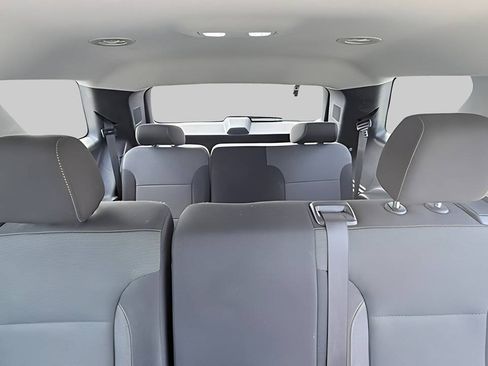 Used 2019 Chevrolet Traverse LS FWD image 10