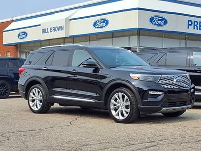 Certified 2023 Ford Explorer Platinum w/ Technology Package