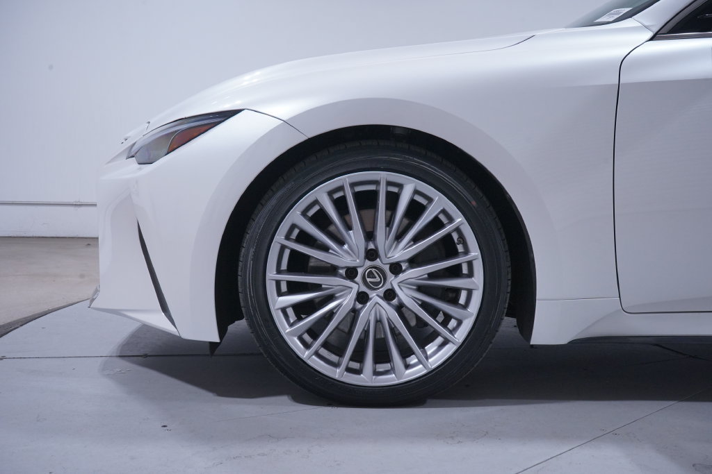 Used 2022 Lexus IS 300 w/ Premium Package RWD image 2