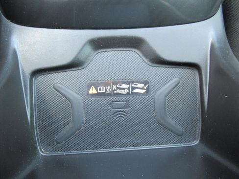Used 2022 GMC Canyon AT4 AWD/4WD image 25