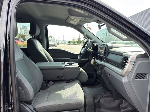 Used 2025 Ford F350 XLT w/ FX4 Off-Road Package AWD/4WD image 12