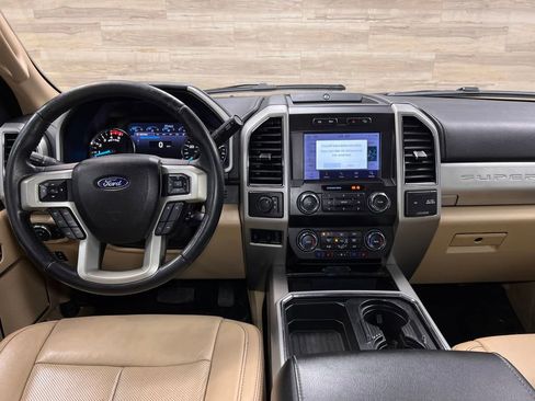 Used 2021 Ford F350 Lariat w/ Lariat Value Package AWD/4WD image 2