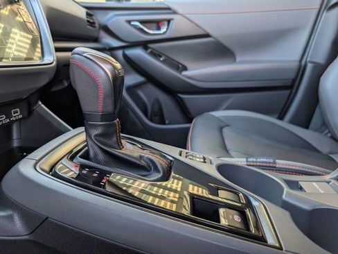 Certified 2025 Subaru Crosstrek 2.5i Limited w/ Crosstrek Mirror Package image 18