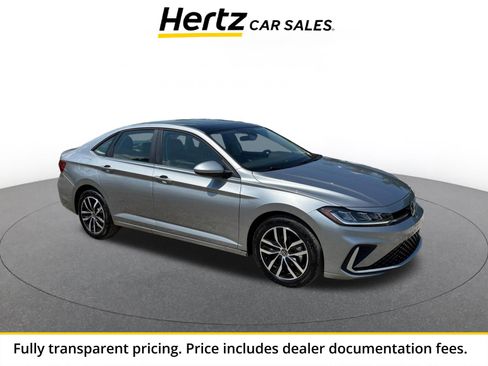 Used 2025 Volkswagen Jetta SE FWD image 1