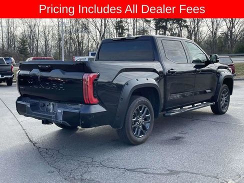 Used 2024 Toyota Tundra Platinum AWD/4WD image 5