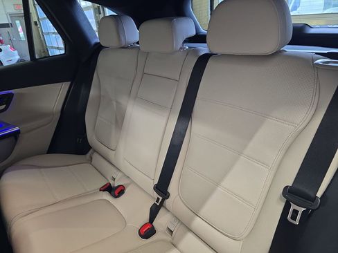 New 2026 Mercedes-Benz GLC 300 image 15