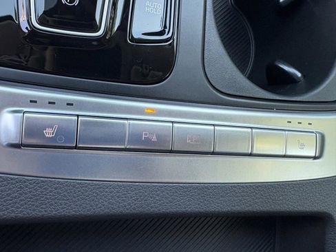 New 2026 Kia Carnival EX FWD image 38