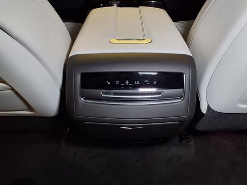 New 2026 Cadillac Escalade ESV Platinum Sport AWD/4WD image 12