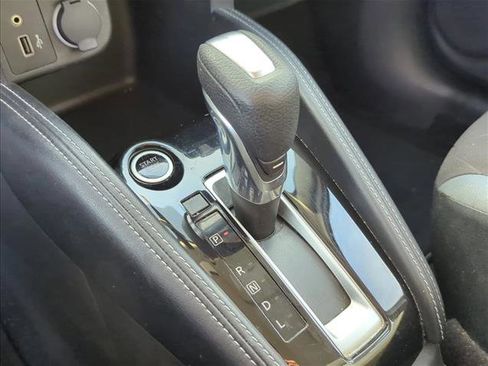 Used 2020 Nissan Kicks SV image 18