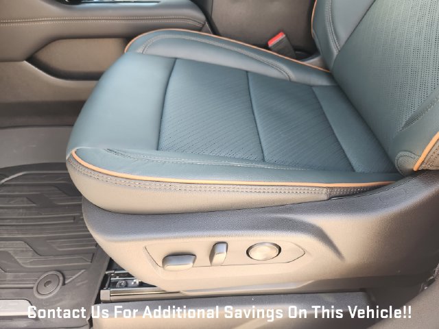 New 2027 GMC Yukon AT4 w/ AT4 Premium Plus Package AWD/4WD image 18