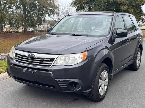 Used 2010 Subaru Forester 2.5X image 3