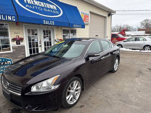 Used 2011 Nissan Maxima 3.5 SV w/ Premium Pkg FWD image 7