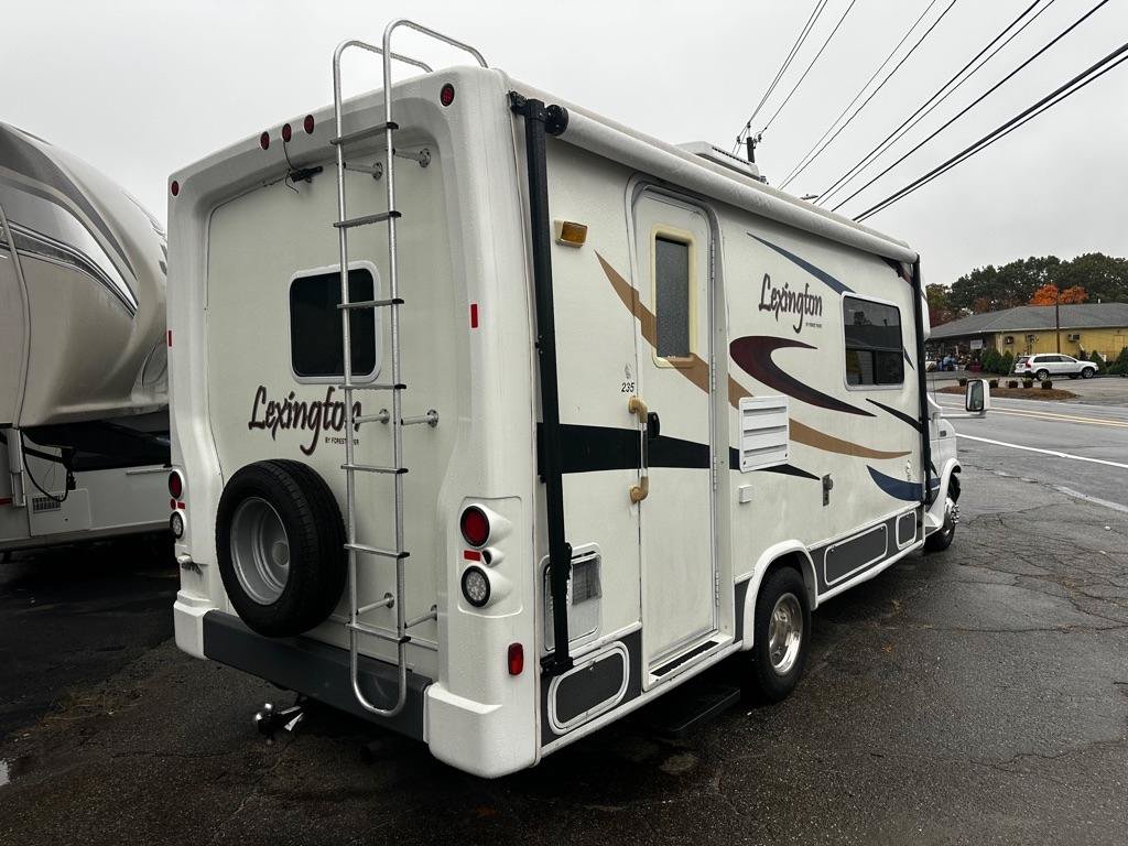 Used 2006 Ford E-450 and Econoline 450 RWD image 3
