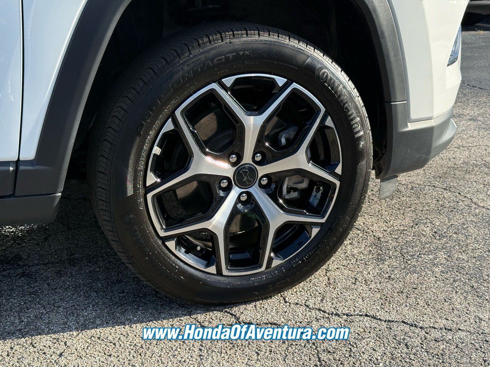 Used 2026 Jeep Compass Limited AWD/4WD image 6