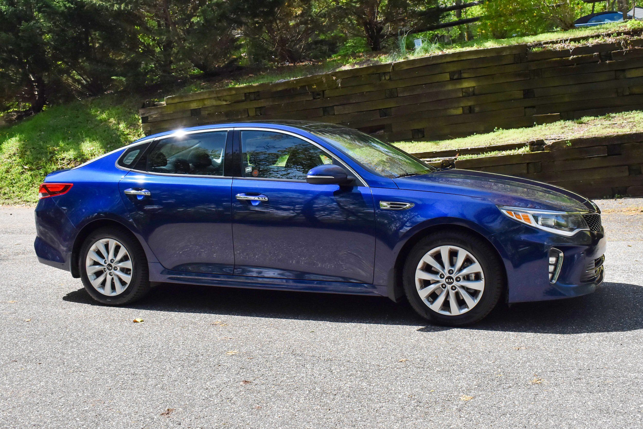 Used 2018 Kia Optima S w/ Panoramic Sunroof Package FWD image 11