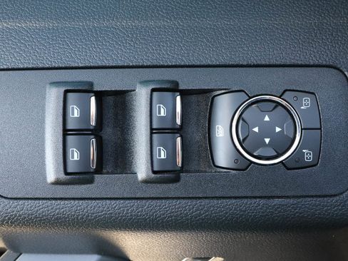 Used 2020 Ford F150 XLT w/ Equipment Group 302A Luxury AWD/4WD image 21